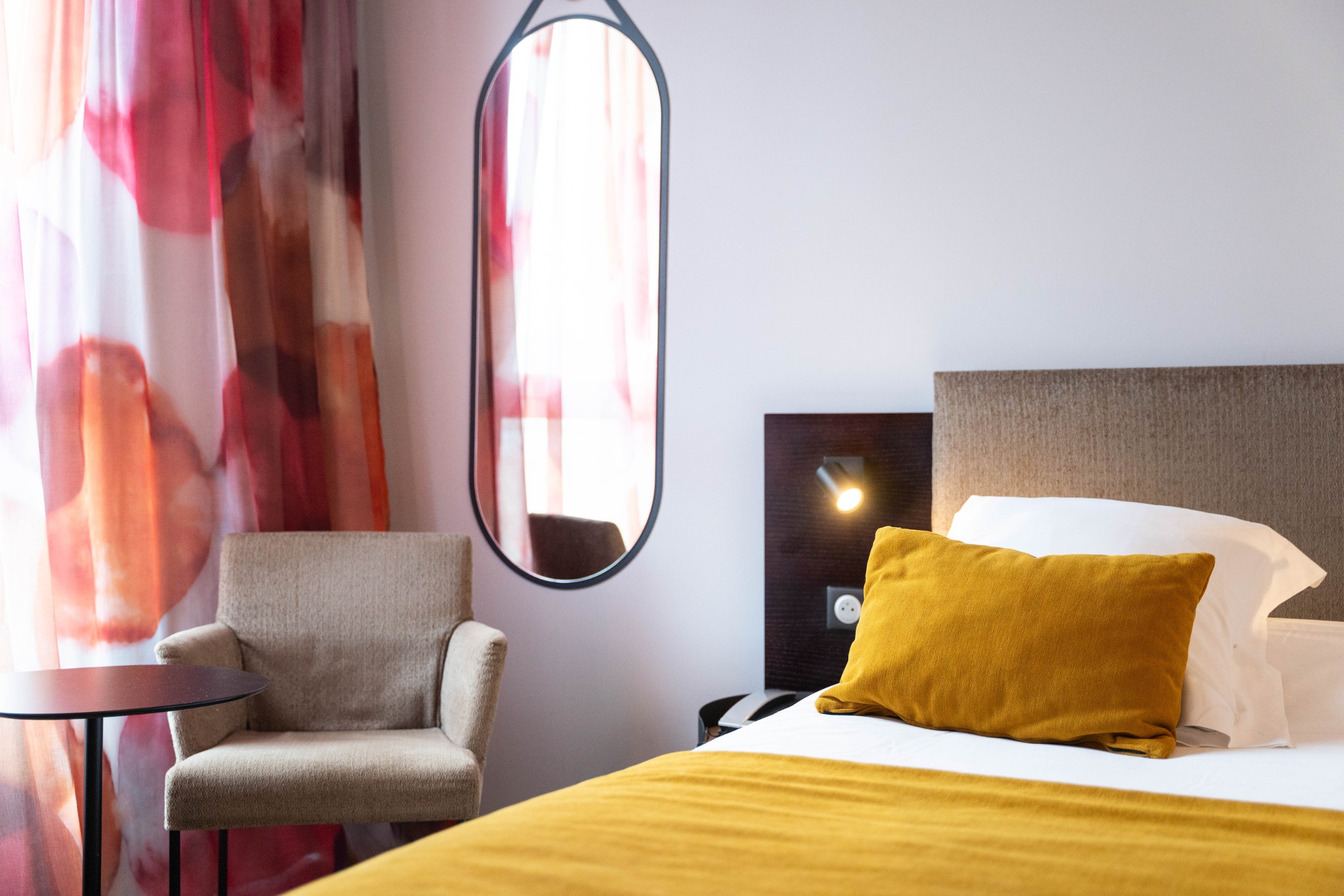 15 Le Masq Hotel 4 etoiles seminaire la rochelle chambre